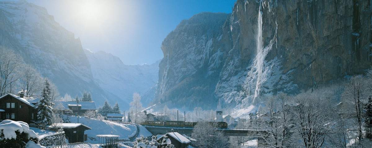 Lauterbrunnen, Berner Oberland bei den Staubbach falls