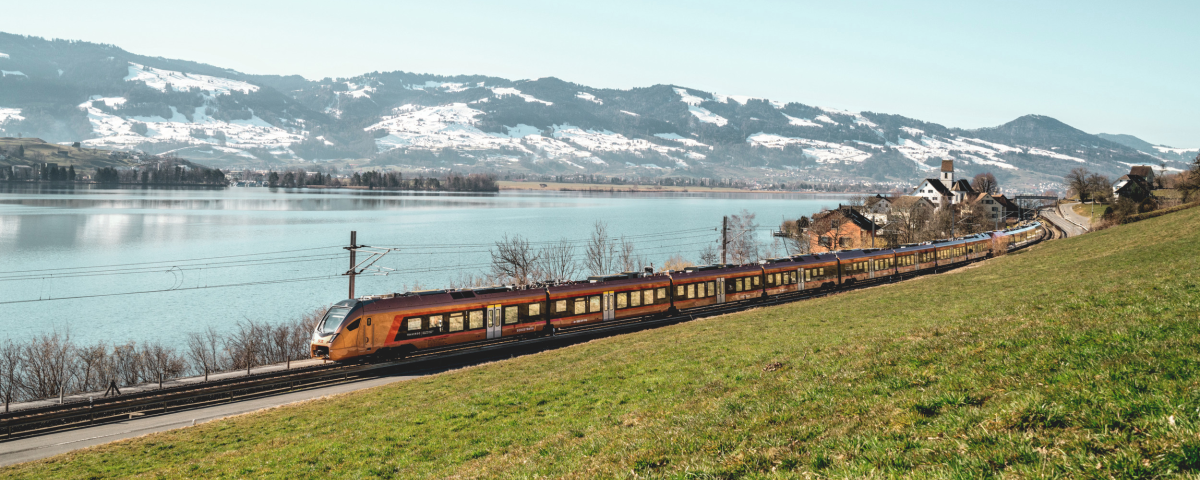 Voralpen Express Lake Zurich