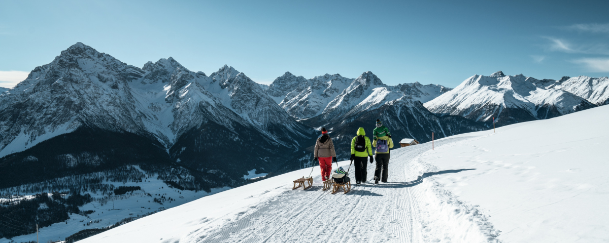 Scuol winter hiking