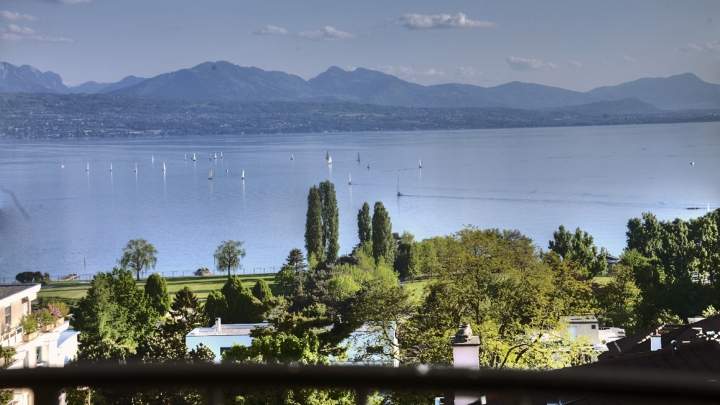 Aussicht auf den Genfersee vom Hotel Bellerive in Lausanne.