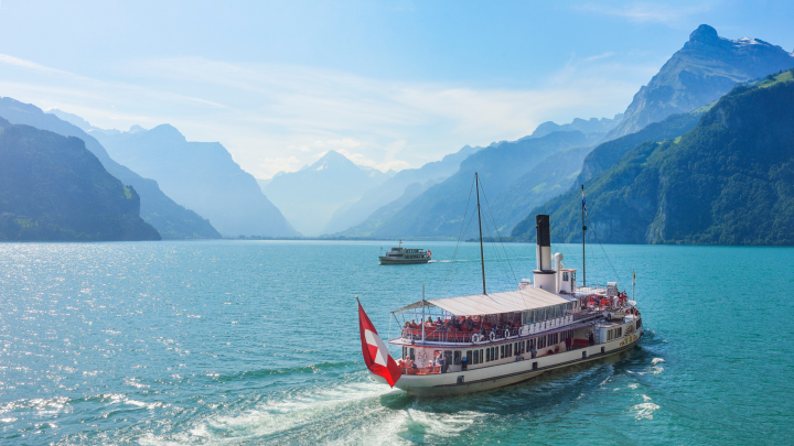 Brunch boat Lake Lucerne