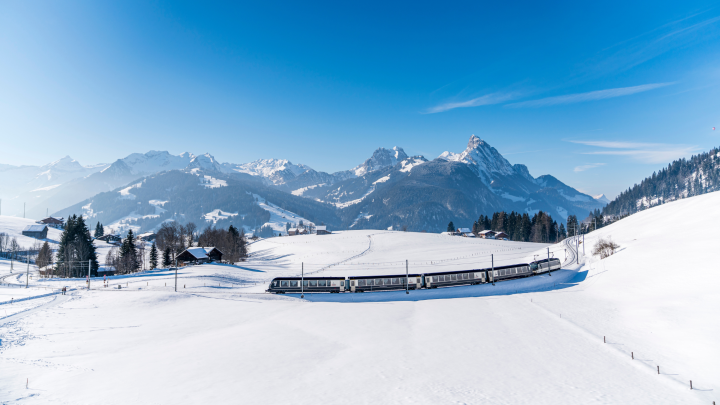 GoldenPass Express Winter