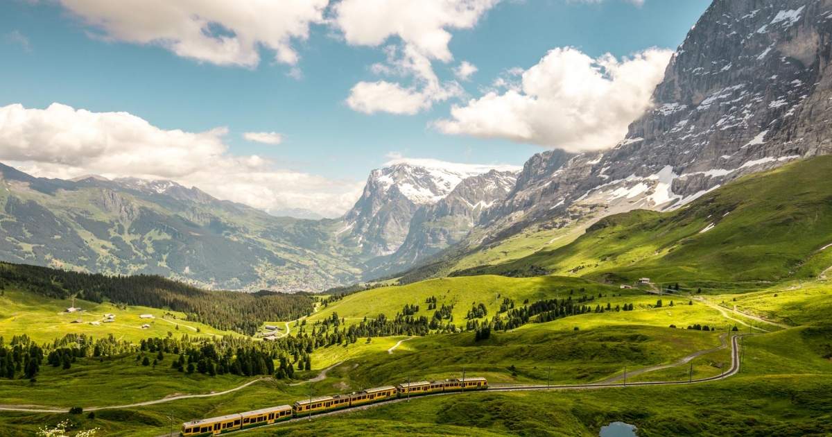 Famous Mountain Peaks | Switzerland Travel Centre