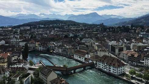 Aussicht über Luzern mit Kapellebrücke