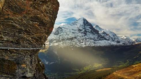 Via Alpina Bärentrek Grindelwald Cliff Walk Sommer 2280x1284