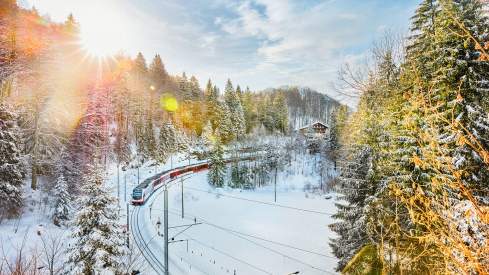 Lucerne InterlakenExpress Brünig Winter