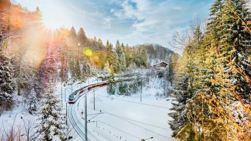 lucerne interlaken express in winter with sun