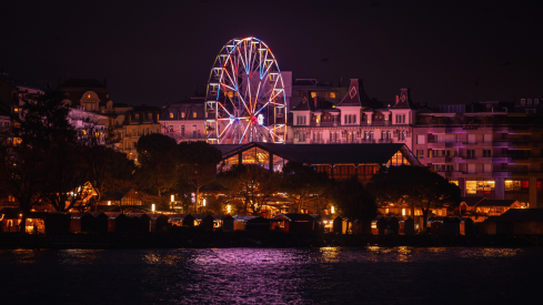 Christmas market Montreux from lake