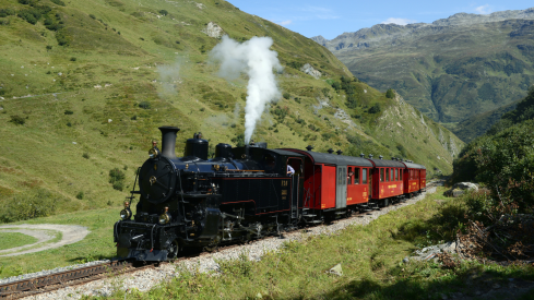 Furka steam train summer